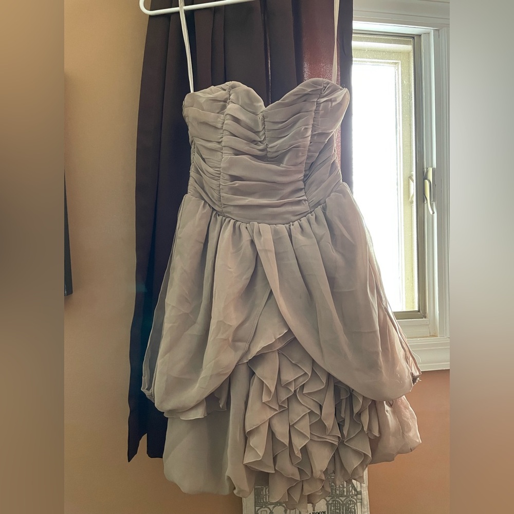 H&M beige dress